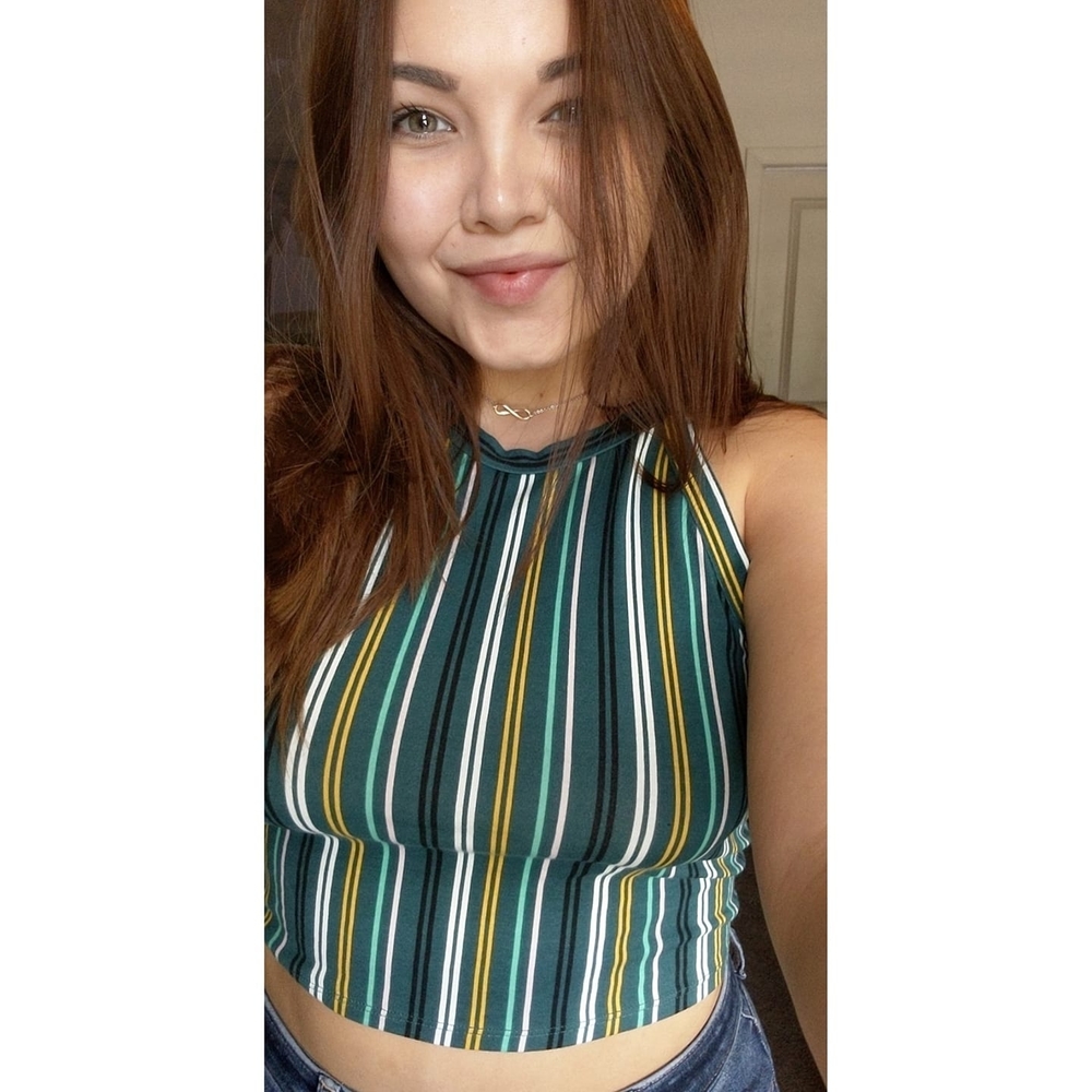 Meet your Posher, Sierra